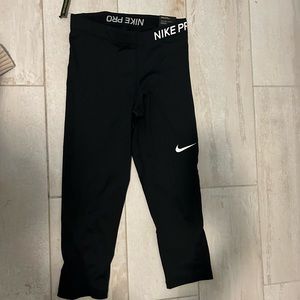 capri nike leggings